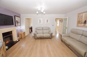 Lounge- click for photo gallery